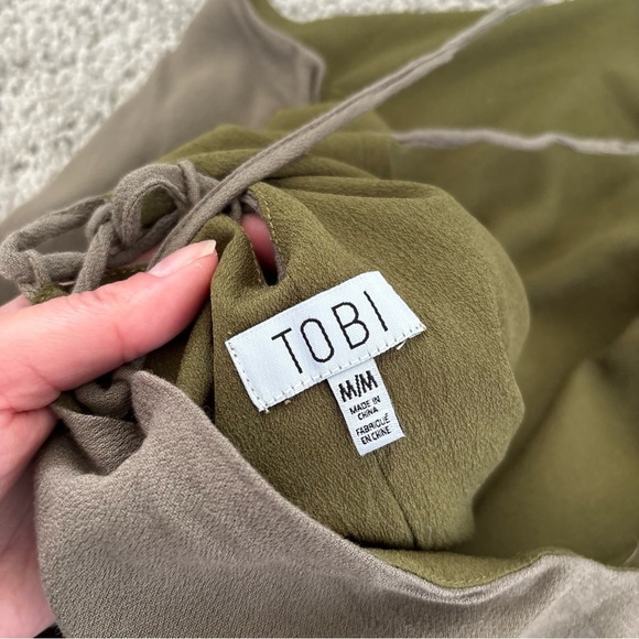 Tobi Green Mini Dress Size Medium - Picture 7 of 7